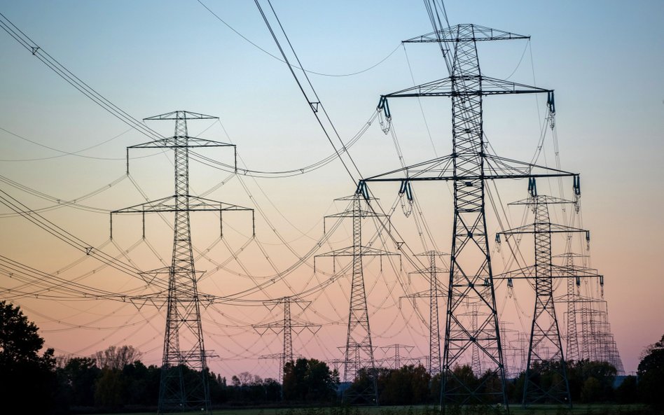 Polska Grupa Energetyczna, Enea, Tauron i Energa przesłały do URE wnioski taryfowe