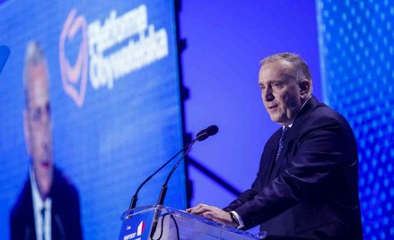 Jacek Nizinkiewicz: Stracony rok bezradnej opozycji