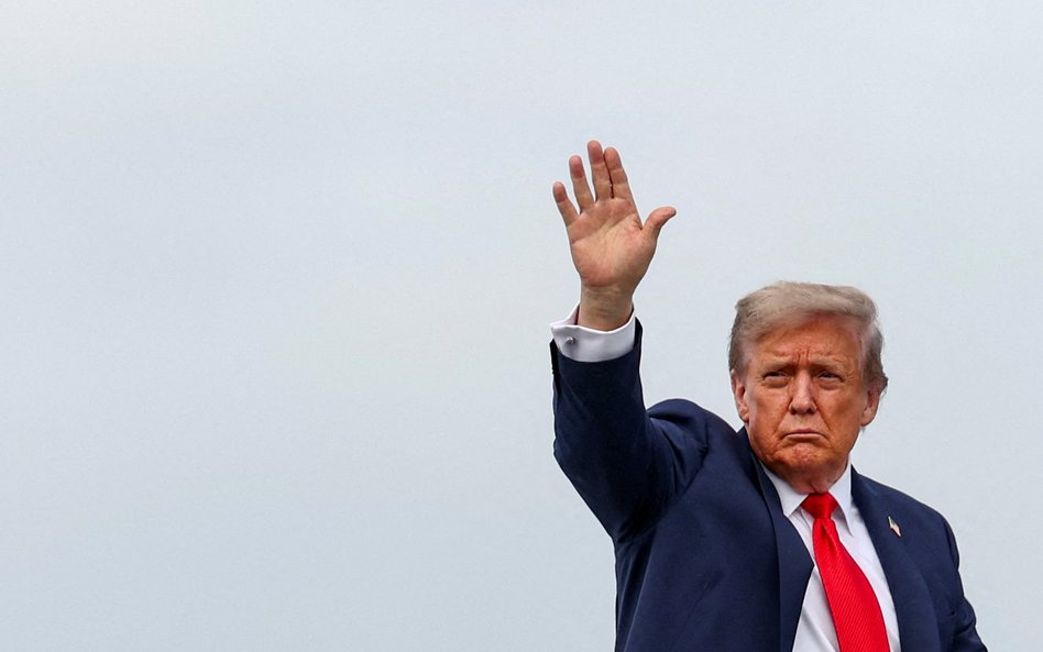 Donald Trump twierdzi, że Iran zignorował ostrzeżenia USA i podejmował dalsze wysiłki w kierunku roz