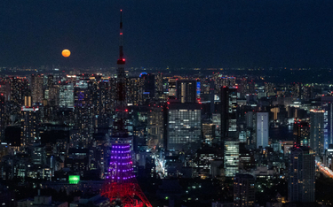 Księżyc nad Tokio