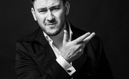 ?Dmitrij Głuchowski (ur. 1979) prawa do debiutanckiego cyklu SF sprzedał do 30 krajów mat. pras.