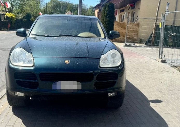 Otwock: Szaleńczy rajd nietrzeźwego kierowcy Porsche z dwójką dzieci. 2