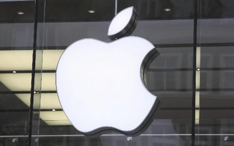 Apple dogadał się z HTC