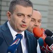 Bartosz Arłukowicz, minister zdrowia, zarzuca prof. Bogdanowi Chazanowi złamanie prawa, ponieważ odm