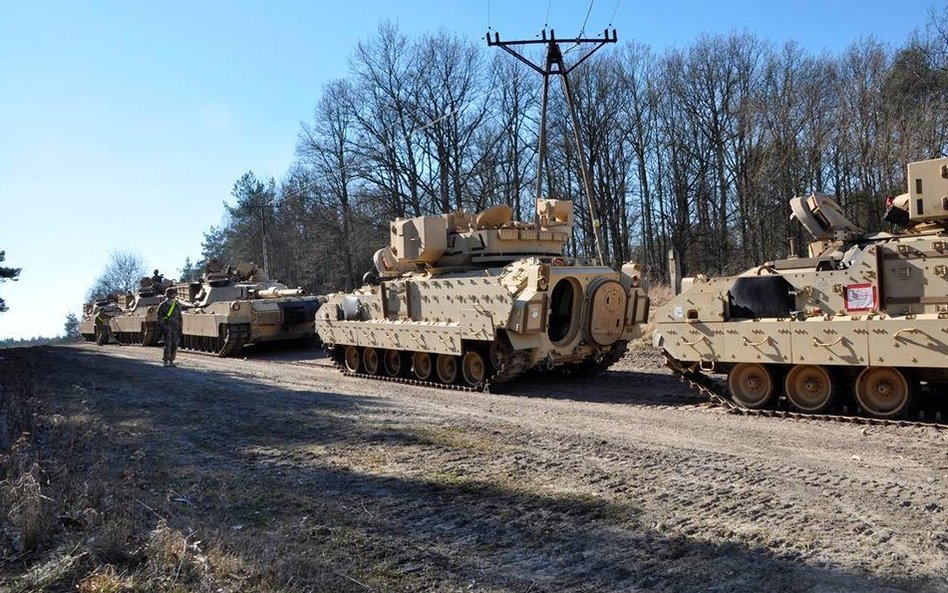 Żołnierze na poligonie w Drawsku Pomorskim