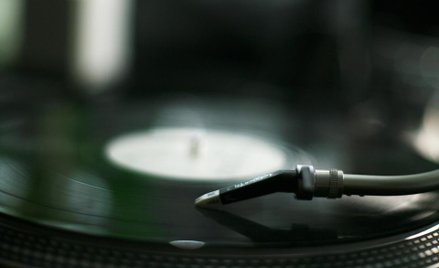 Warner Music Poland kupił Polskie Nagrania