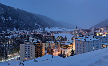 Forum Ekonomiczne w Davos. Wielki świat online