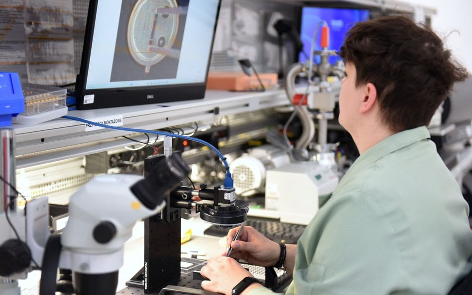 Dzięki wsparciu Team Poland produkująca detektory podczerwieni firma VIGO Photonics przejęła zakład 