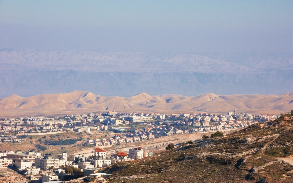 Widok na Ma'ale Adumim, jedno z największych izraelskich osiedli na Zachodnim Brzegu, które znalazło