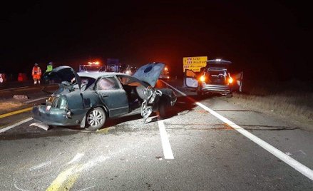 Od czwartku do soboty na polskich drogach zginęło 16 osób, a ponad 200 zostało rannych. Policja zatr