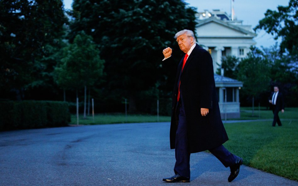 Na kryptomonecie Trumpa można było stracić niemal wszystko