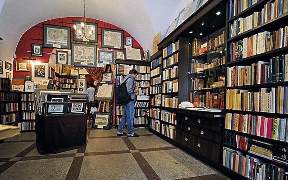 Atticus jest jednym z najpopularniejszych stołecznych antykwariatów