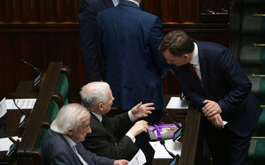 Prezes PiS, wicepremier Jarosław Kaczyński, wicemarszałek Sejmu Ryszard Terlecki i minister sprawied