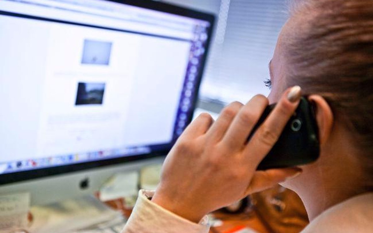 Z jaką datą księgować wydatki na usługi telekomunikacyjne