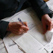 Czy należy naliczyć składkę na FEP od trzynastki za 2009 r. wypłaconej w lutym 2010 r.?