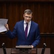 Minister sprawiedliwości Marcin Warchoł przemawia na sali obrad Sejmu