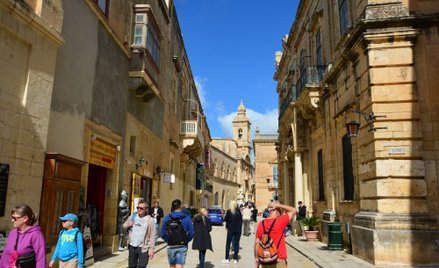 1 stycznia Malta znacząco podniesie opłatę od noclegów. Podwyżki obejmą także pasażerów statków wyci