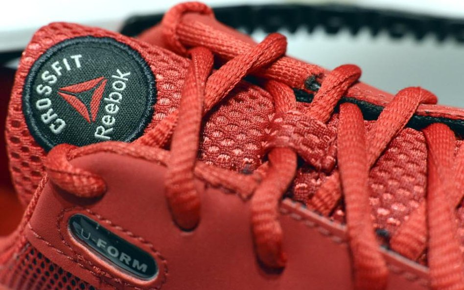 Adidas sprzeda Reeboka?