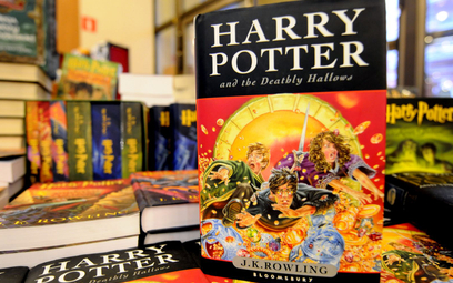 Autorka Harry'ego Pottera zaatakowana w sieci