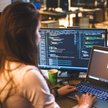 Wojna nasili niedobór kadr w IT. Napływ nowych zleceń do Polski