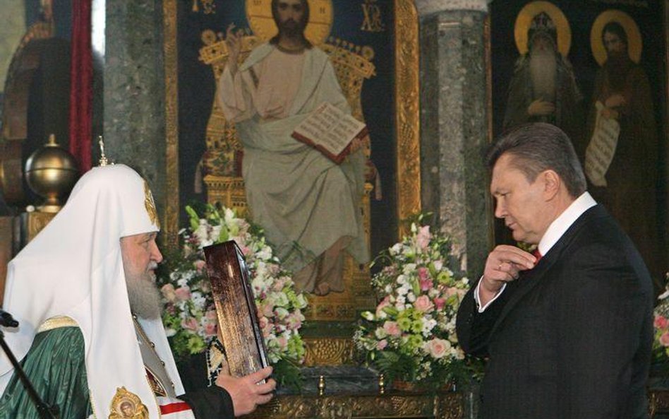 Patriarcha Cyryl i ukraiński prezydent Wiktor Janukowycz