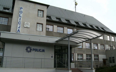 Szklarska Poręba: Komisariat zamknięty do odwołania. Funkcjonariusz miał kontakt z zakażonym