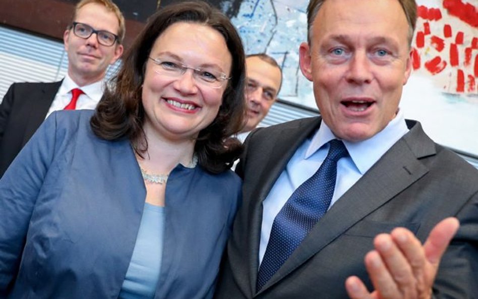 Andrea Nahles przejęła przewodniczenie frakcji SPD w Bundestagu od Thomasa Oppermanna