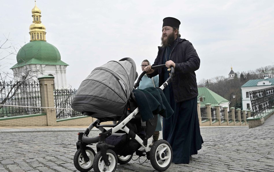 Ławrą Peczerską przez ponad 300 lat zarządzał patriarchat moskiewski, wcześniej patriarchat konstant