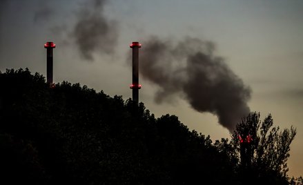 Zmiana ma ograniczyć wpływ działalności przemysłowej na środowisko i poprawić jego monitorowanie.