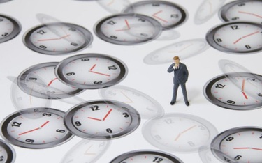 Czy pracodawca może swobodnie zmieniać rozkłady czasu pracy?