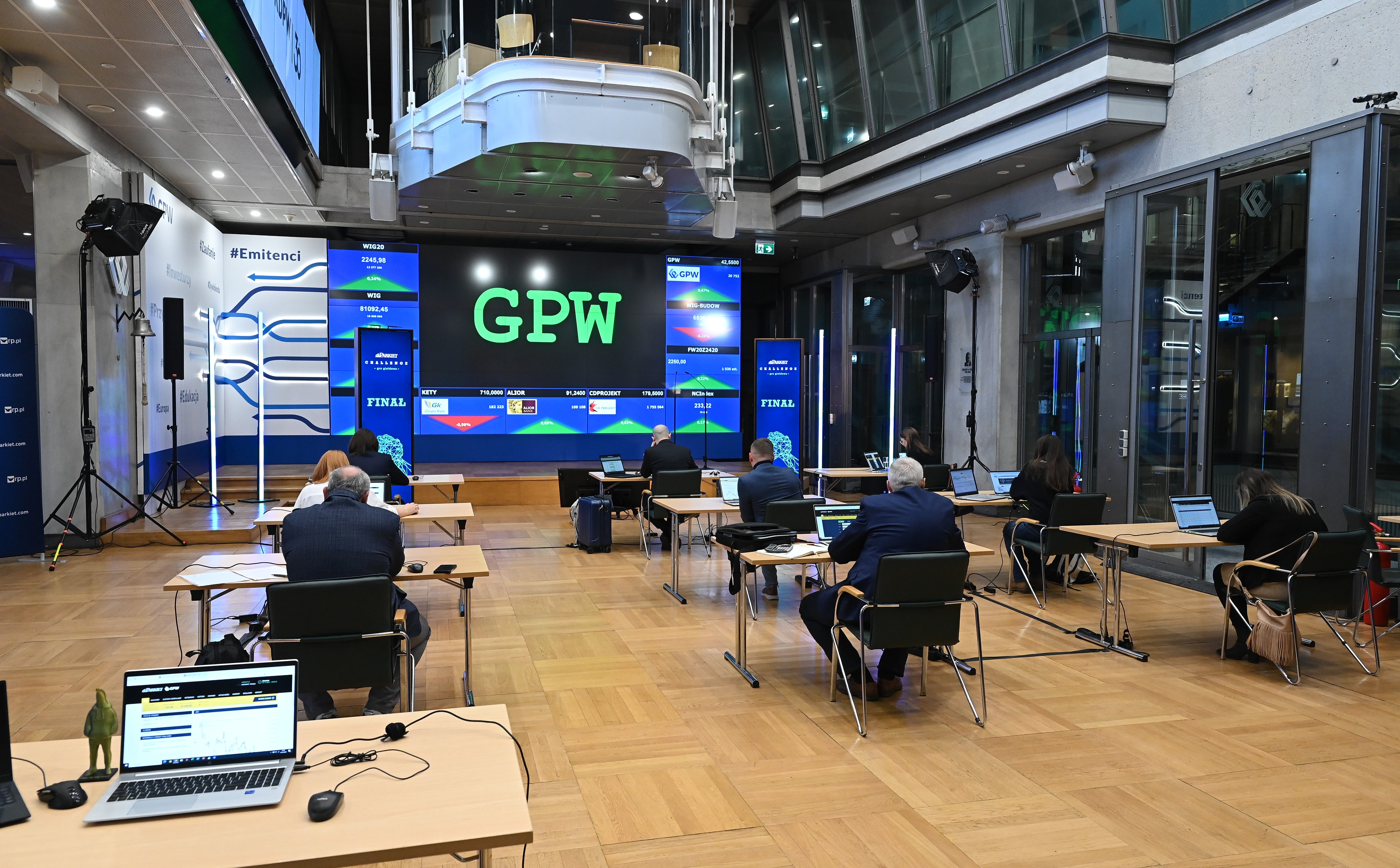 Polscy inwestorzy indywidualni wykorzystują zmienność rynkową