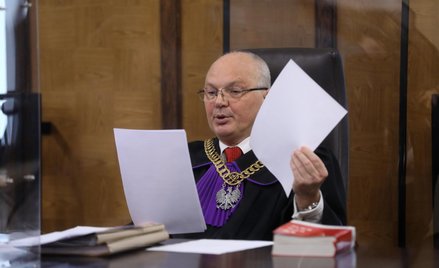 Sędzia Dariusz Łubowski na sali Sądu Okręgowego w Warszawie