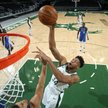 NBA: Gigantyczne pieniądze dla Antetokounmpo