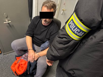 Informatyk zatrzymany za pornografię dziecięcą