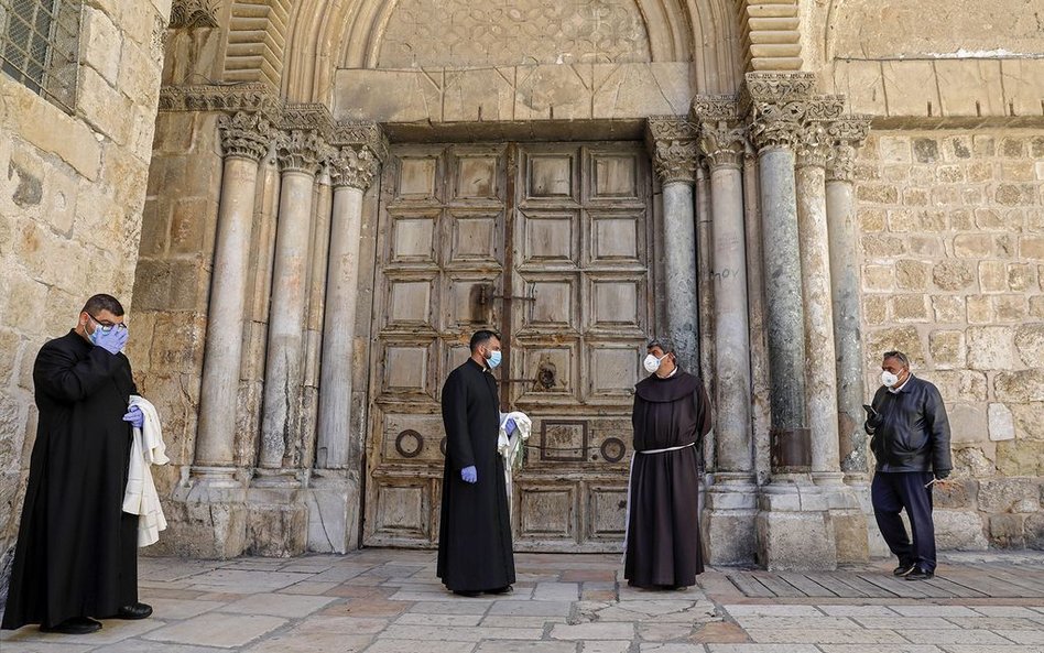 Jerozolima bez procesji. Franciszkanie rozdawali gałązki oliwne