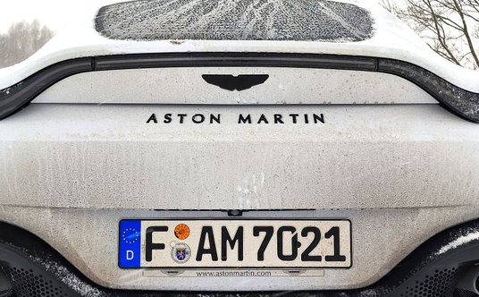 Aston Martin Vantage