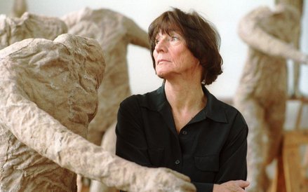 Magdalena Abakanowicz w swojej pracowni