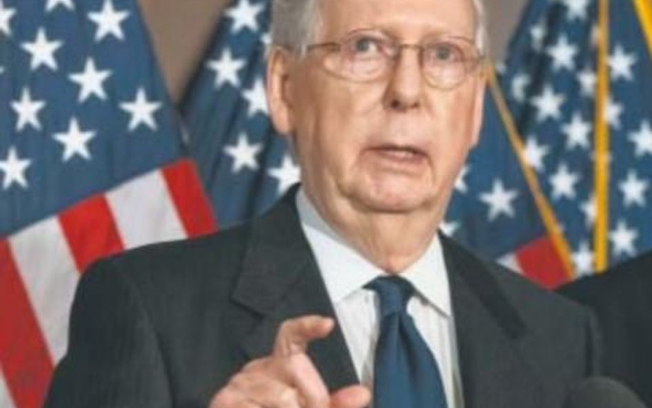 Mitch McConnell, lider republikańskiej większości w Senacie USA.