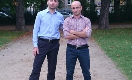 Bogdan Androszczuk (od prawej) i Igor Herma zarządzają spółką Apricot