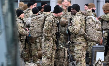 Amerykańscy żołnierze na lotnisku Rzeszów-Jasionka