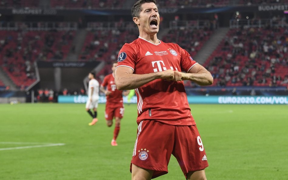 Lewandowski Piłkarzem Roku UEFA