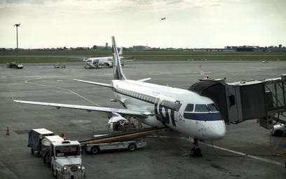 Los lotniska w Warszawie zależy od losu LOT-u