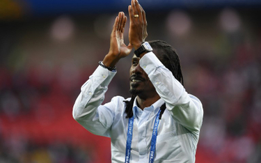GIF-y z trenerem Senegalu podbijają internet