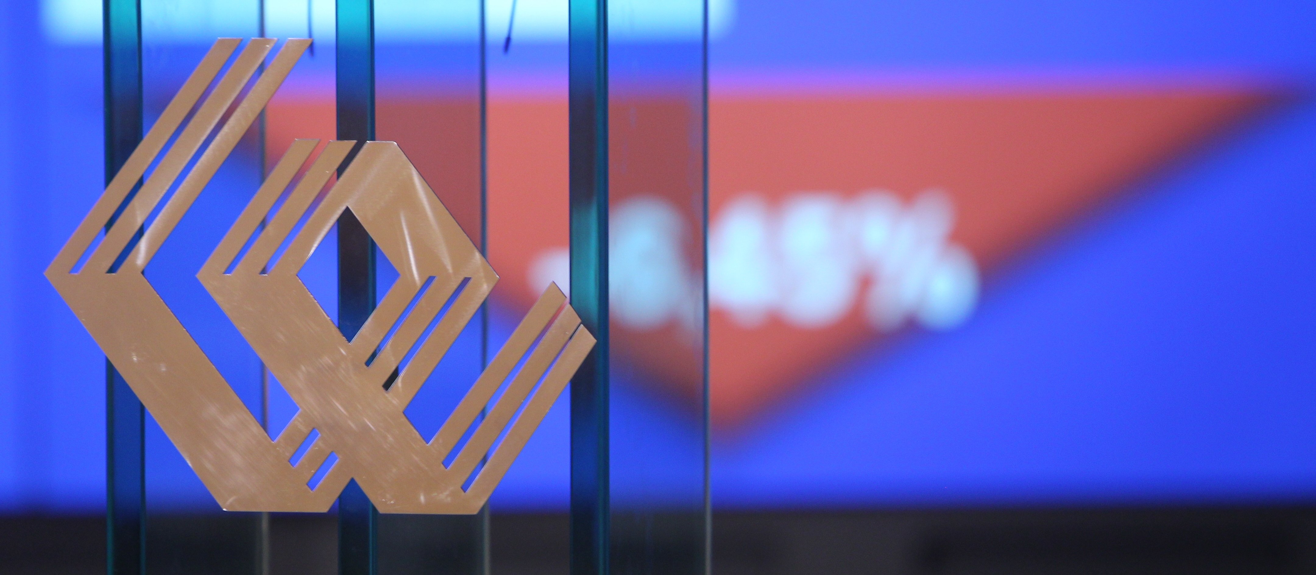 Czerwień trzyma się mocno na GPW