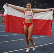 Polka Natalia Kaczmarek cieszy się ze zwycięstwa po finałowym biegu 400 m, podczas lekkoatletycznych