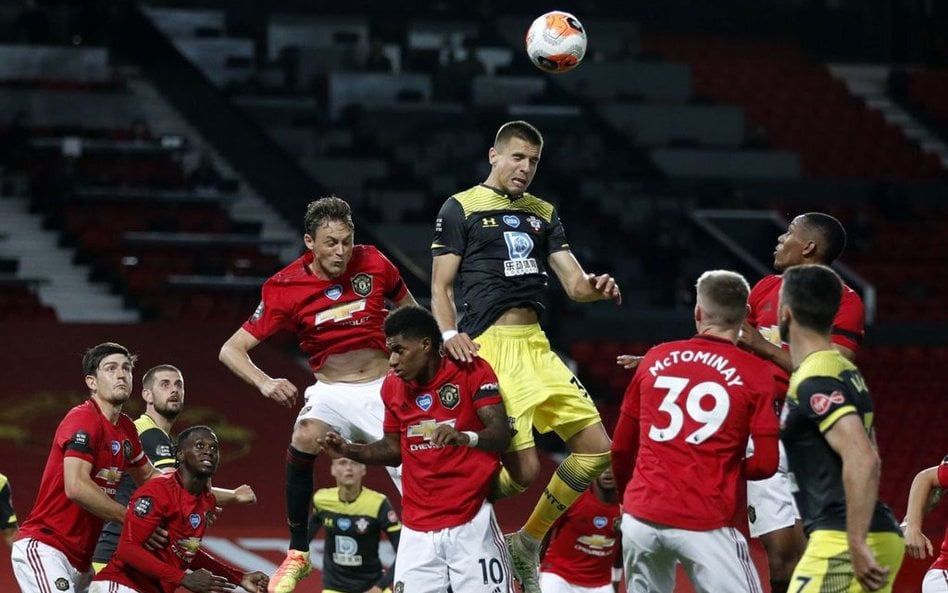 Manchester United - Southampton 2:2. Asysta Jana Bednarka