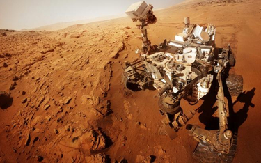 W styczniu 2016 r. łazik Curiosity zrobił sobie selfie niedaleko krateru Gale na południe od marsjań