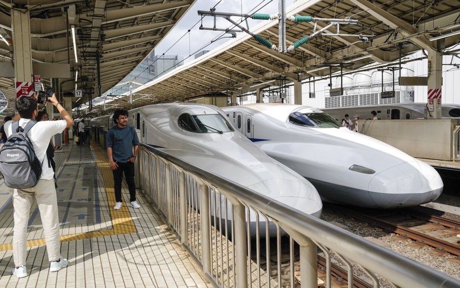 Nowy japoński Shinkansen będzie jeździł z Tokio do Nagoi i Osaki z prędkością 600 kilometrów na godz
