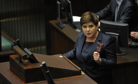 Sondaż IBRiS: Ponad połowa Polakom przeciw rządowi Beaty Szydło