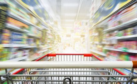 Rząd nie planuje zamykania sklepów. To tylko plotka